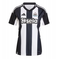 Camisa de Futebol Newcastle United Equipamento Principal Mulheres 2024-25 Manga Curta